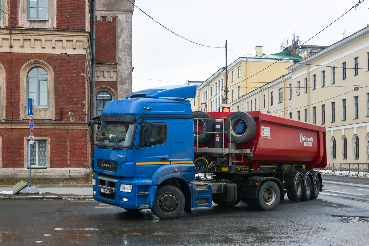 Санкт-Петербург, № О 758 УВ 198 — КамАЗ-5490-S5(87)