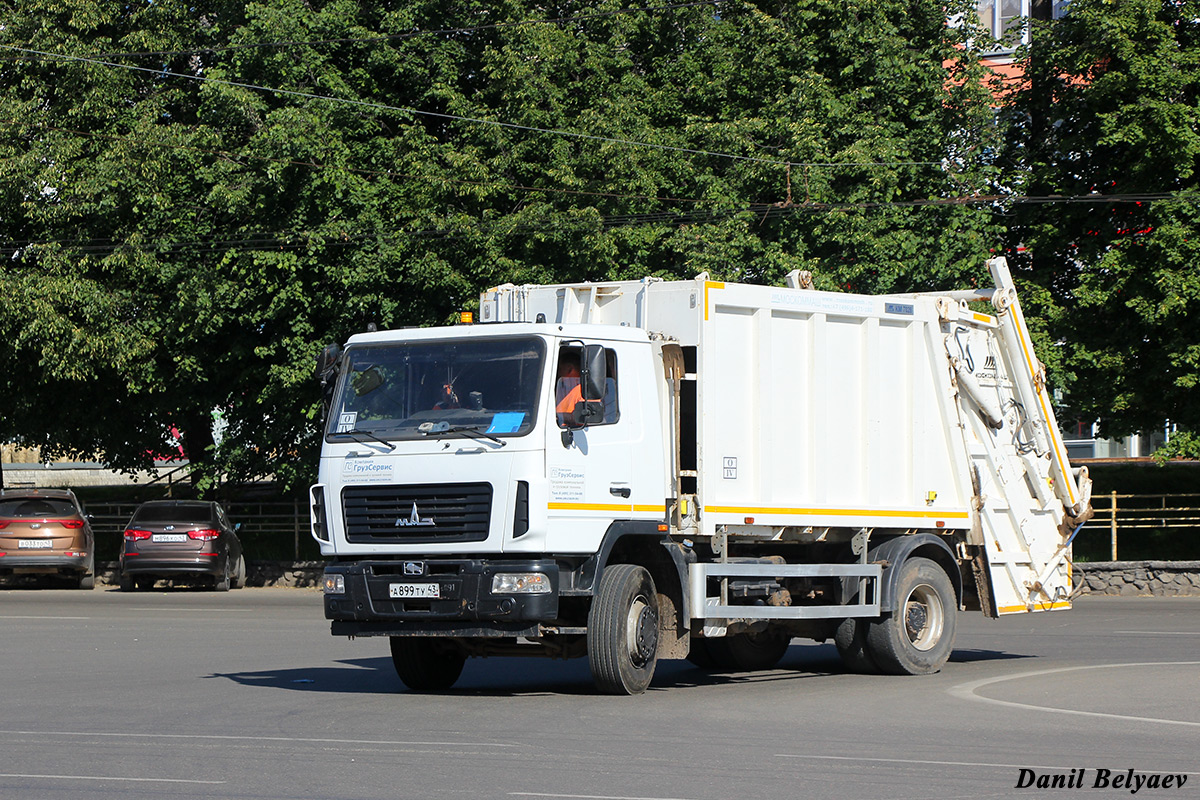 Кировская область, № А 899 ТУ 43 — МАЗ-5340C2