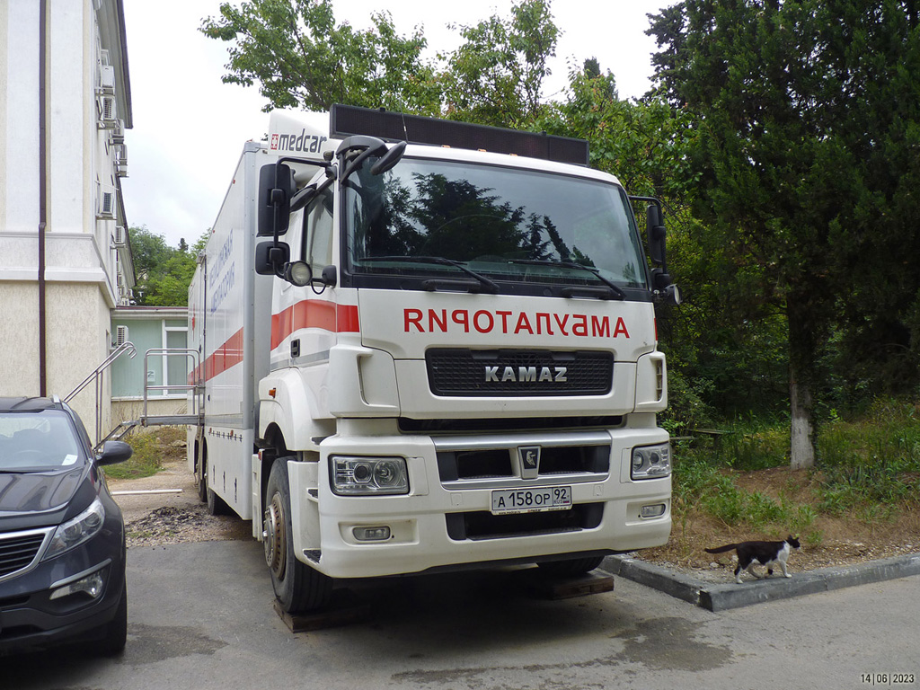 Севастополь, № А 158 ОР 92 — КамАЗ-65207-S5(87)