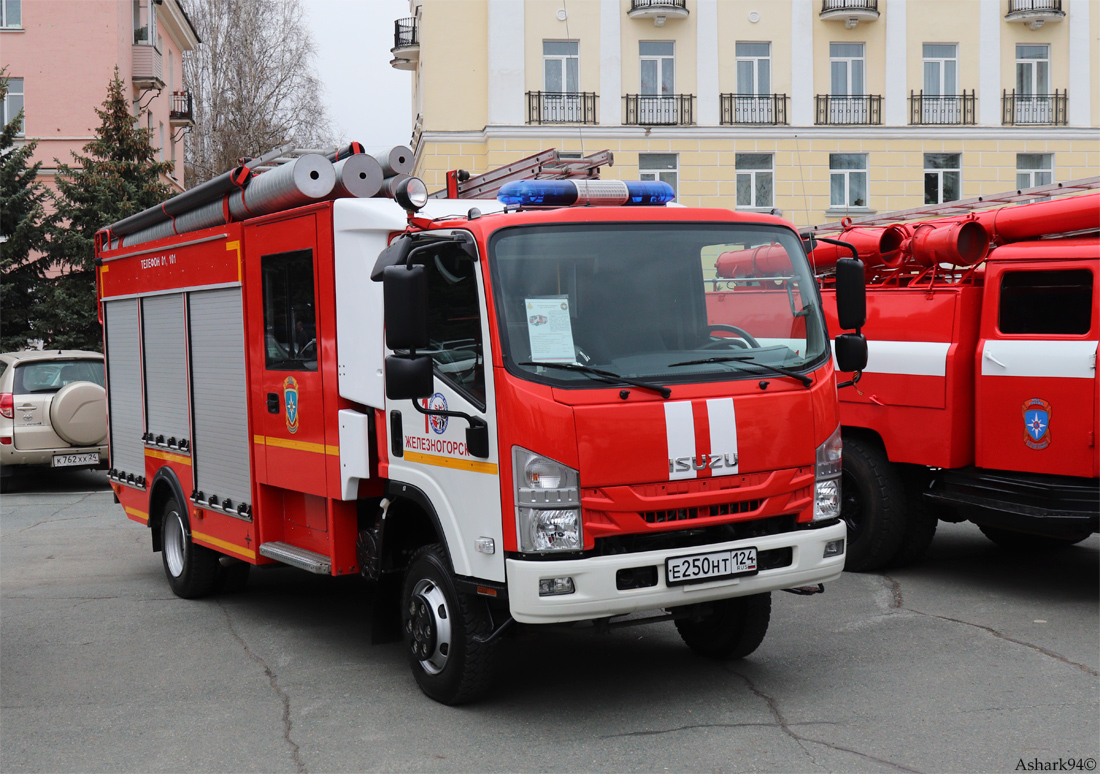 Красноярский край, № Е 250 НТ 124 — Isuzu NPS75 [Z7X]; Красноярский край — Выставка пожарной техники в честь 70-летия ФГКУ "Специальное Управление ФПС № 2 МЧС России"