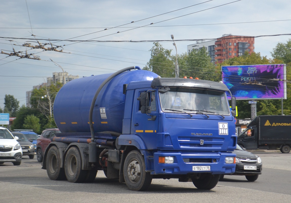 Удмуртия, № Е 182 СТ 18 — КамАЗ-65116-N3(78)