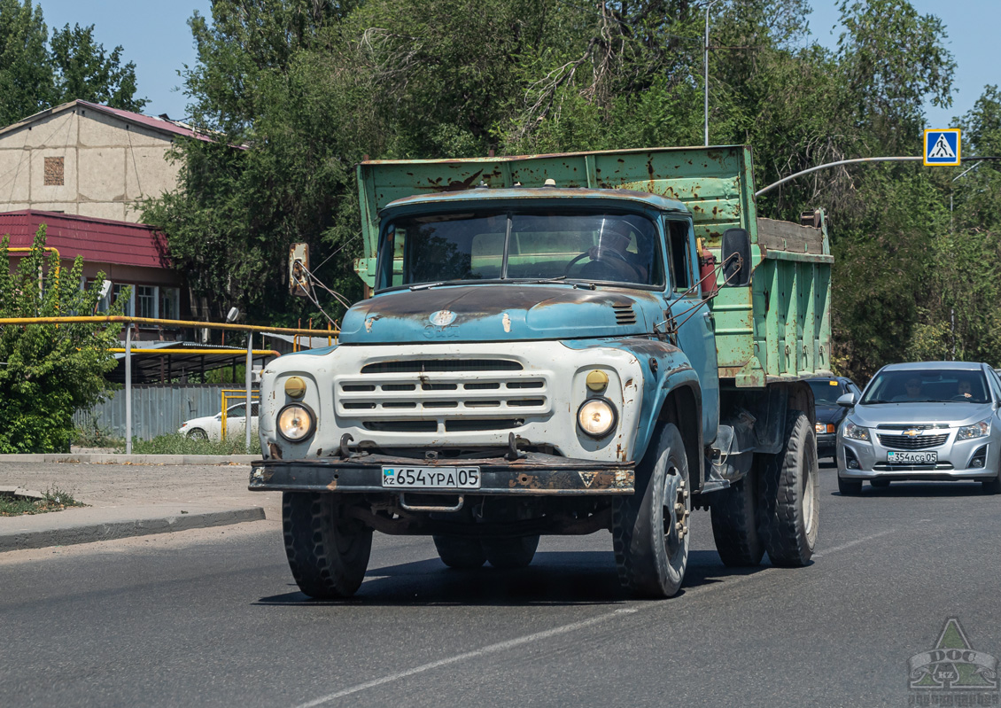 Алматинская область, № 654 YPA 05 — ЗИЛ-496210