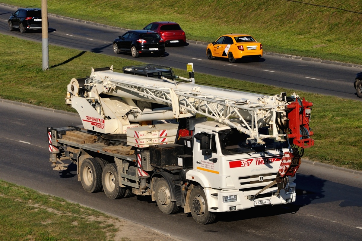 Тульская область, № У 130 АА 71 — КамАЗ-6540-A5(48)