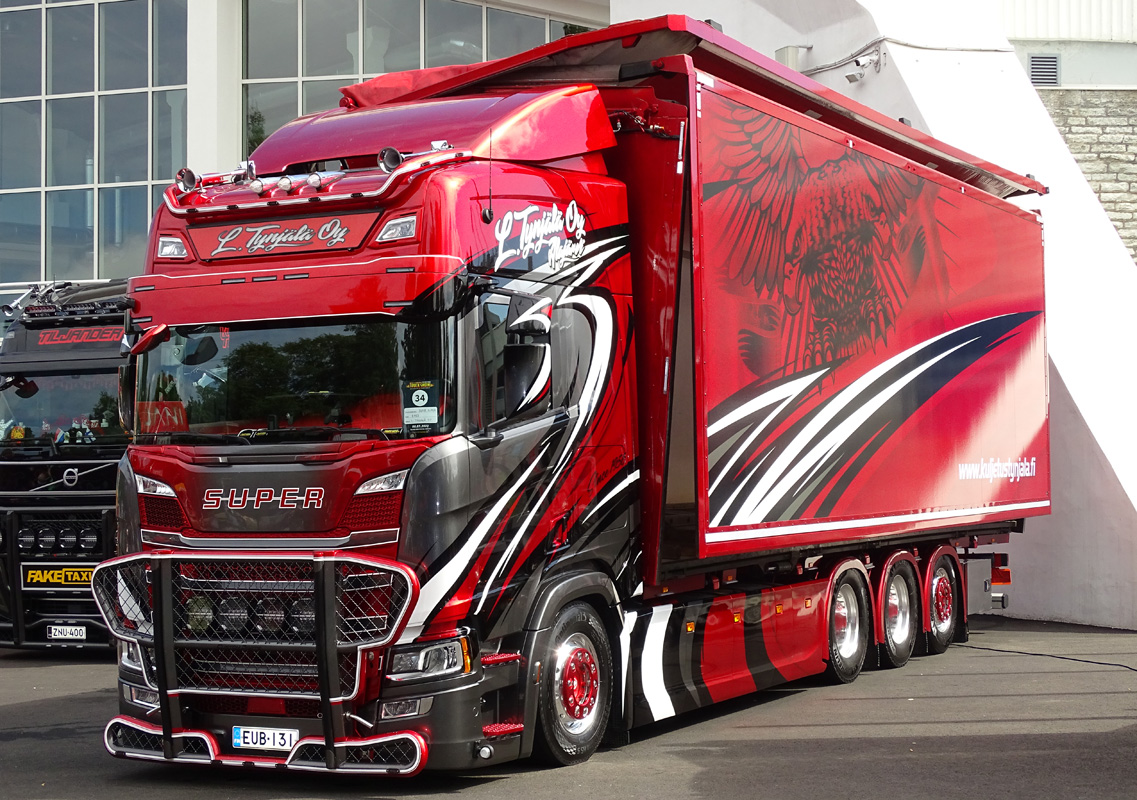 Финляндия, № EUB-131 — Scania ('2016) R-Series (общ. м); Эстония — Tallinn Truck Show 2023