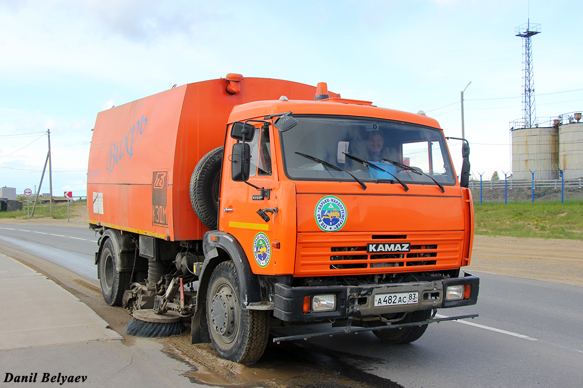 Ненецкий автономный округ, № А 482 АС 83 — КамАЗ-43253-A3(96)