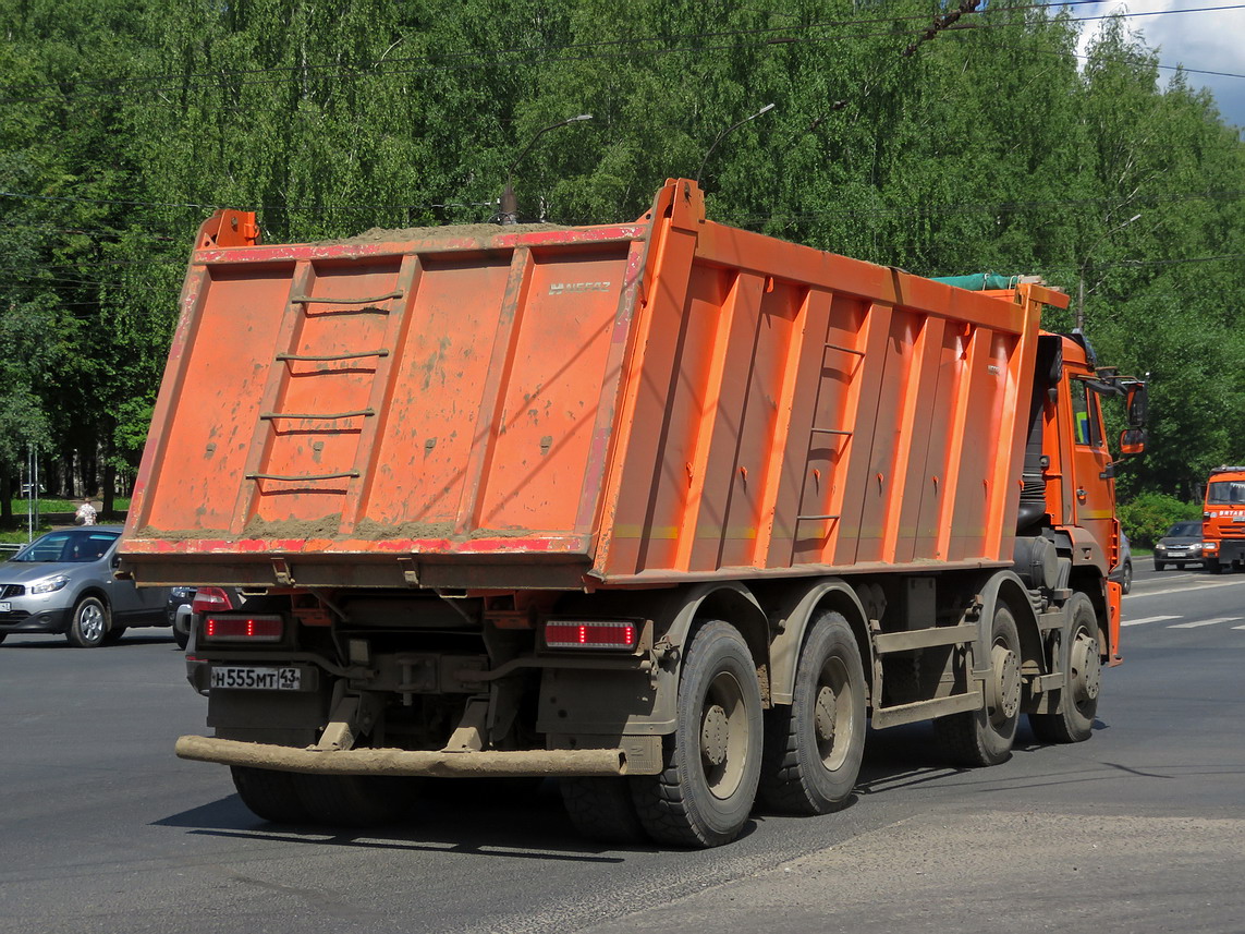 Кировская область, № Н 555 МТ 43 — КамАЗ-65201-B5(49)