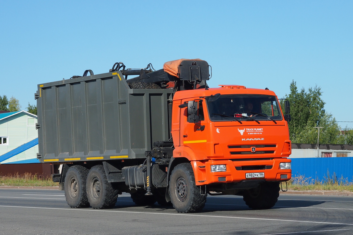 Ханты-Мансийский автоном.округ, № Е 982 РК 186 — КамАЗ-43118-50