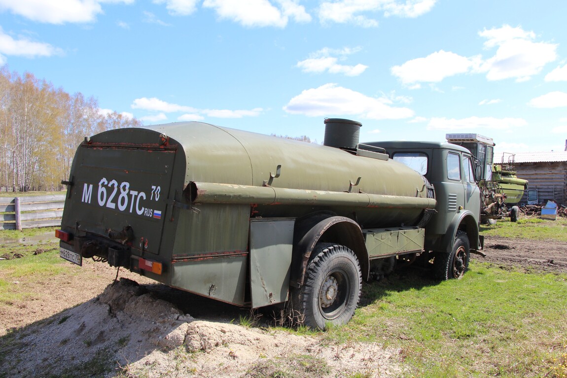 Томская область, № М 628 ТС 70 — МАЗ-5334