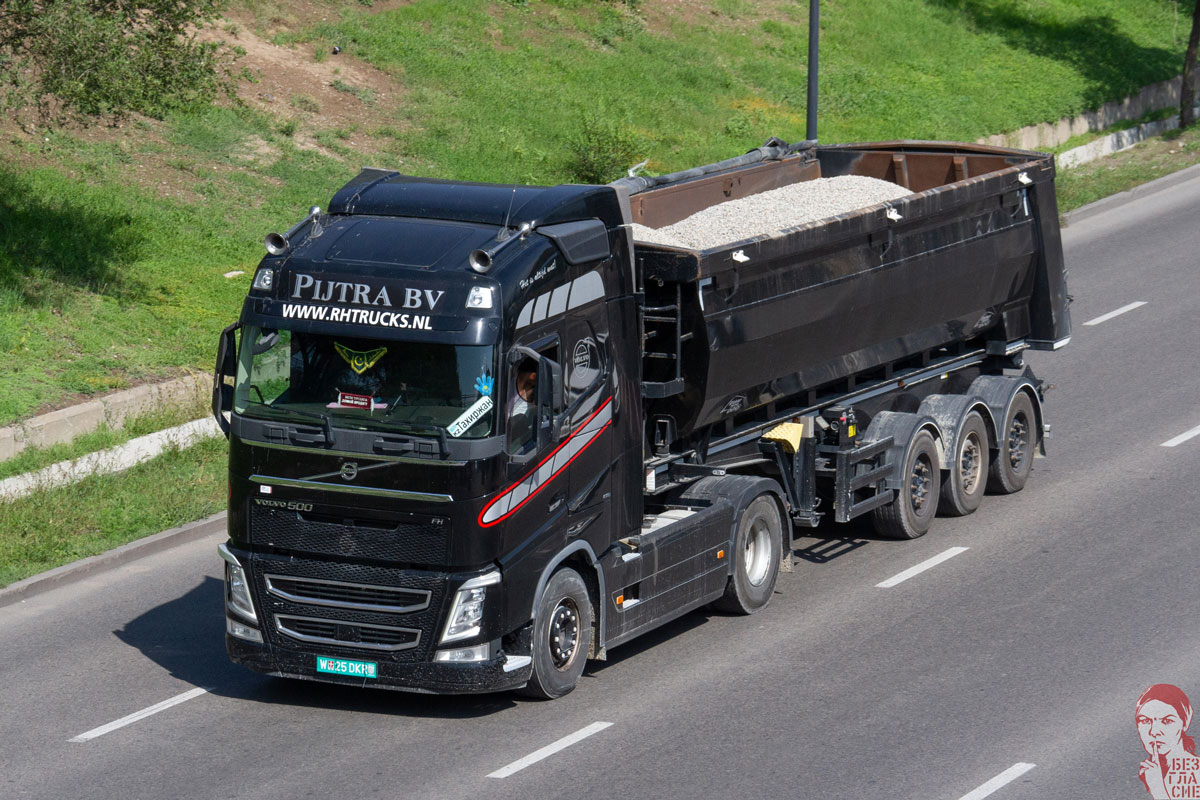 Австрия, № W 25 DKR — Volvo ('2012) FH.500
