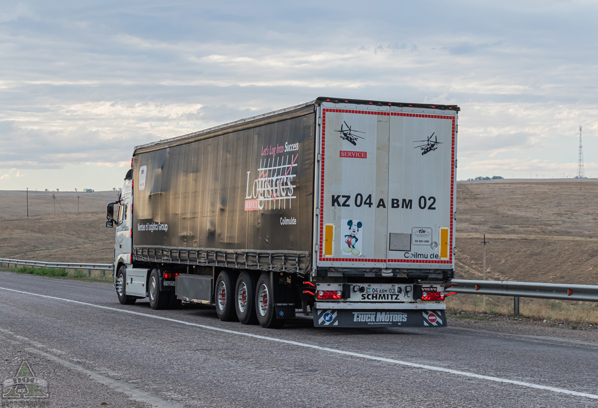 Алматы, № 04 ABM 02 — Schmitz Cargobull S.CS / SCB*S3T / S01