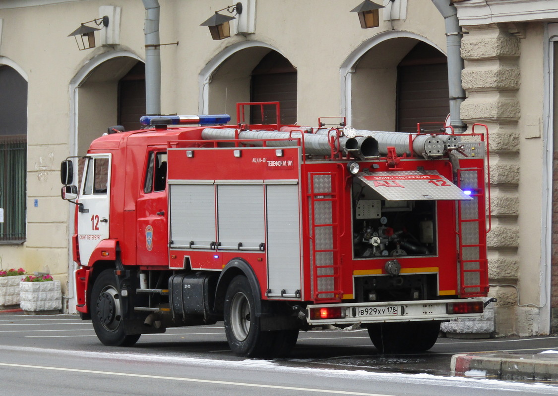 Санкт-Петербург, № В 929 ХУ 178 — КамАЗ-43253-R4(28)
