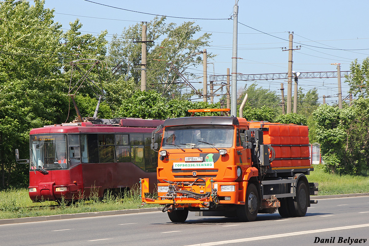 Татарстан, № О 818 КН 716 — КамАЗ-53605-A5(48)
