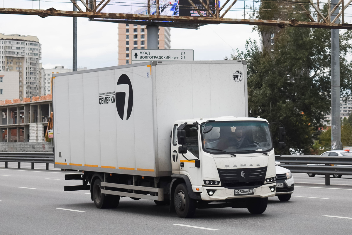 Москва, № М 250 ВМ 977 — КамАЗ-43082-H5 "Компас 12"