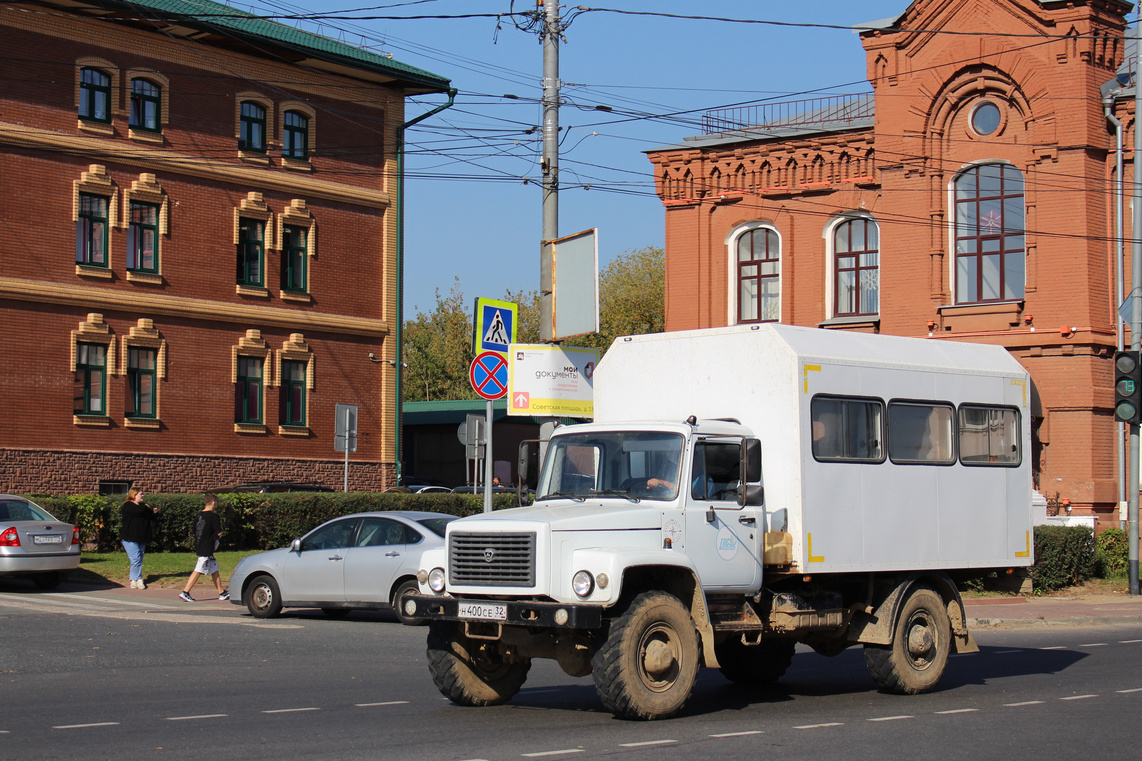 Брянская область, № Н 400 СЕ 32 — ГАЗ-33088 «Садко»