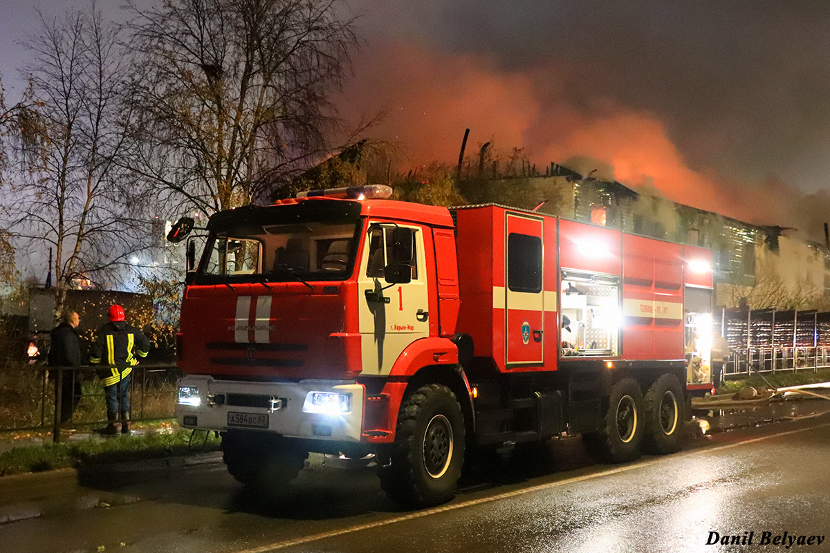 Ненецкий автономный округ, № А 584 ВС 83 — КамАЗ-43118-RF(08) [43118F-R]