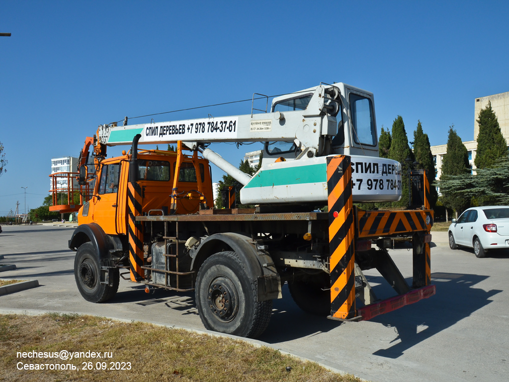 Севастополь, № А 663 ХС 92 — Mercedes-Benz Unimog U1450