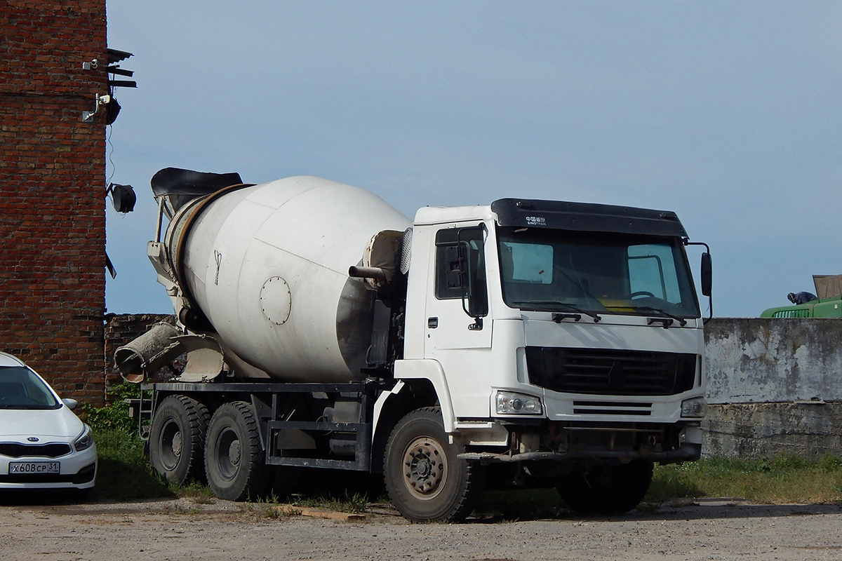 Белгородская область, № Р 141 СМ 31 — Howo HW ZZ5257