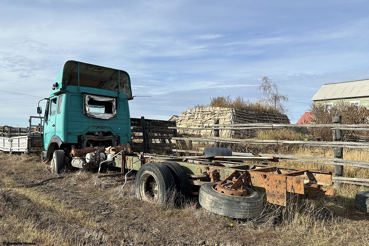 Саха (Якутия), № (14) Б/Н 0156 — Mercedes-Benz NG (общ. мод.)