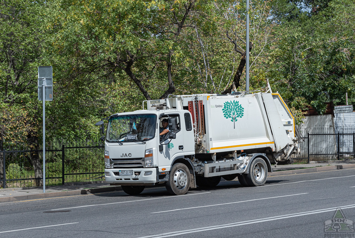 Алматинская область, № 821 ZC 05 — JAC N120 / N75