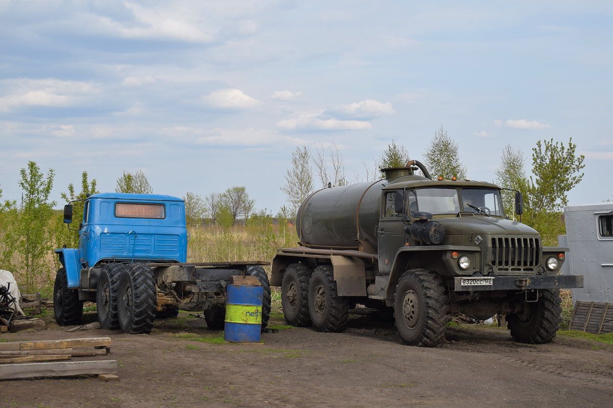 Алтайский край, № В 091 ЕХ 122 — Урал-4320-10; Алтайский край, № В 320 СС 122 — Урал-4320-10; Алтайский край — Автомобили без номеров