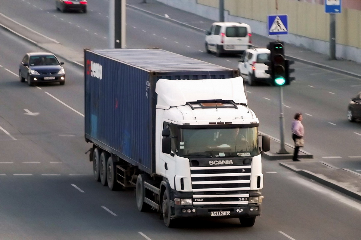 Одесская область, № ВН 8341 ВО — Scania ('1996) R114G