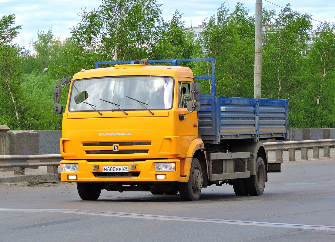 Архангельская область, № М 600 ВР 29 — КамАЗ-4308-C4(25)