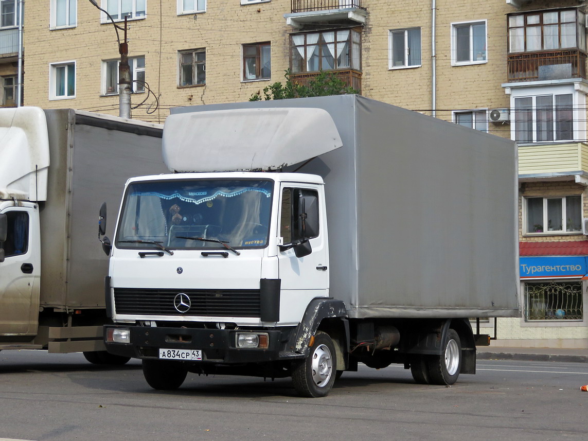 Кировская область, № А 834 СР 43 — Mercedes-Benz LK 809