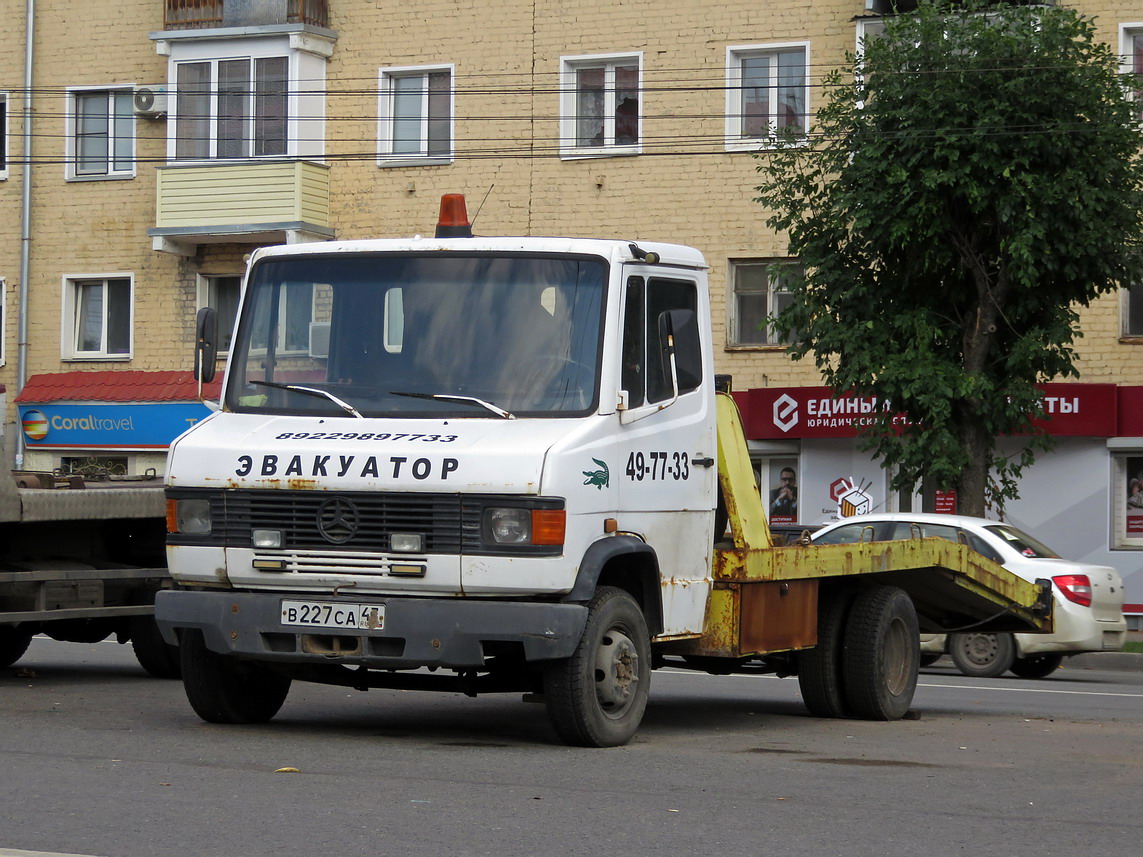 Кировская область, № В 227 СА 43 — Mercedes-Benz T2 ('1986) 709