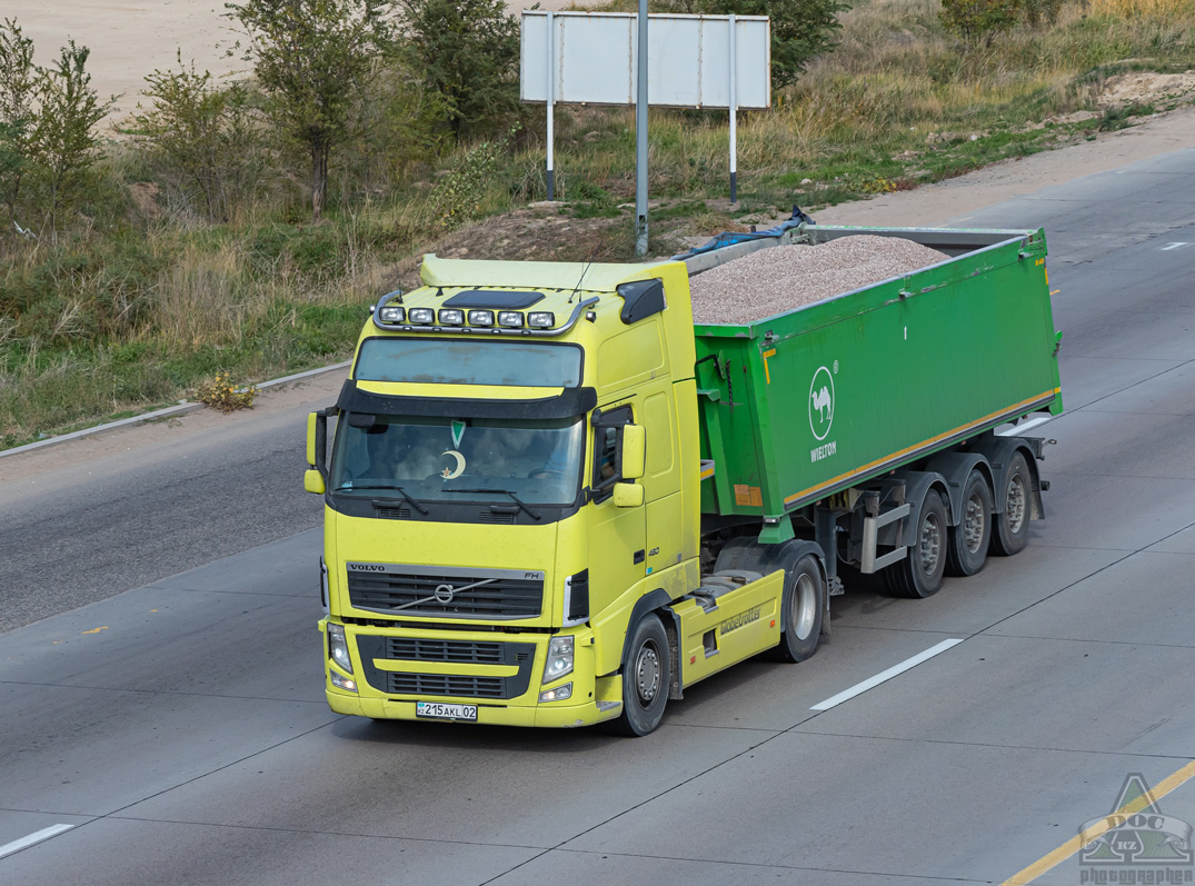 Алматы, № 215 AKL 02 — Volvo ('2008) FH.460