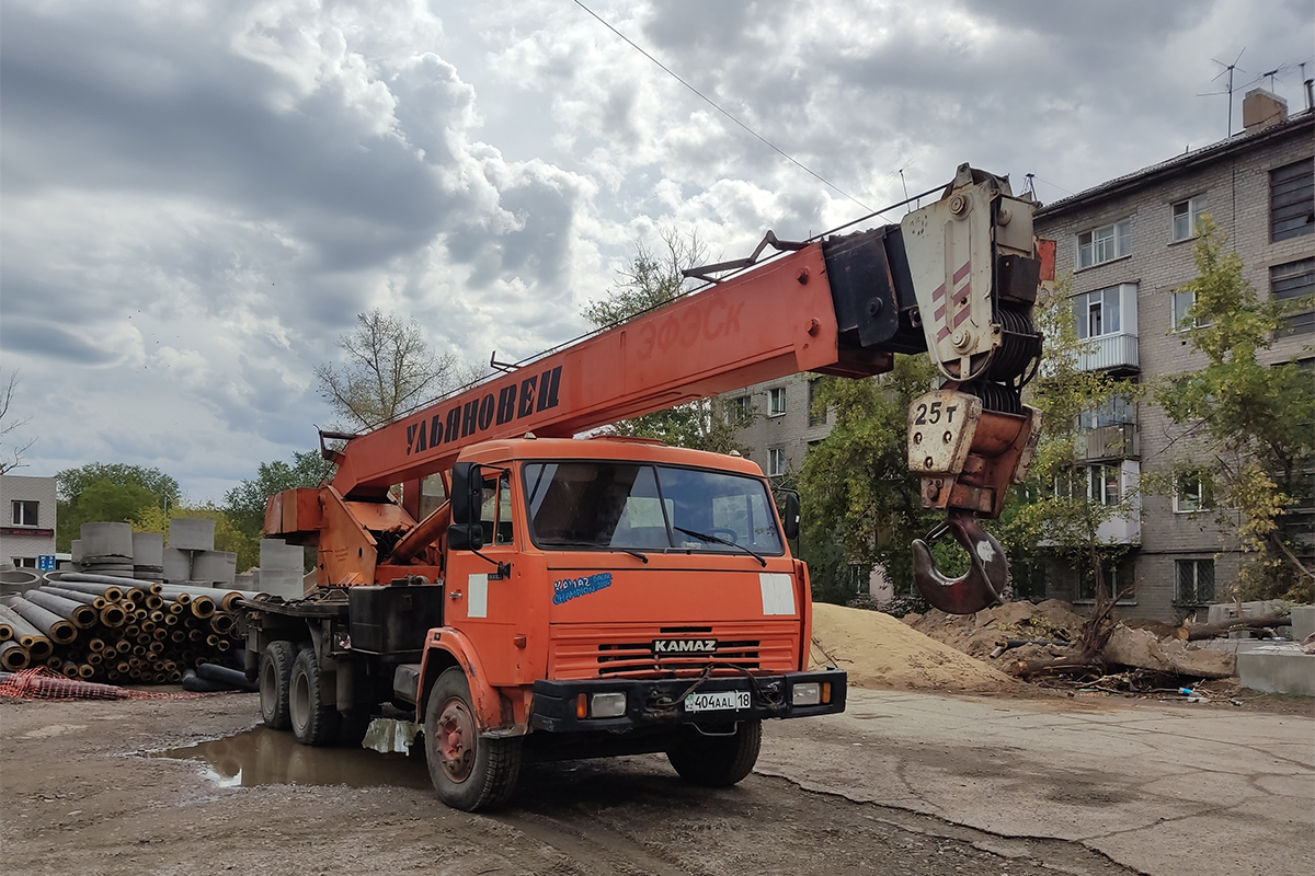 Абайская область, № 404 AAL 18 — КамАЗ-53215 [532150]