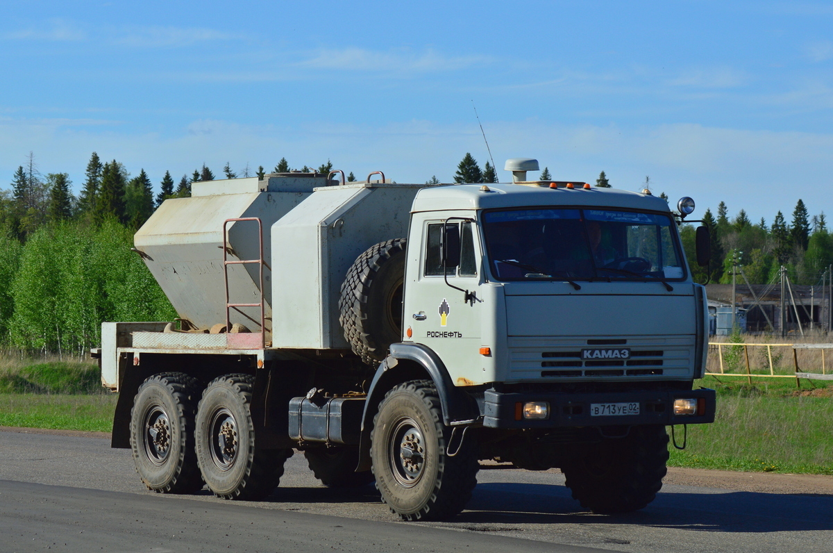 Башкортостан, № В 713 УЕ 02 — КамАЗ-43114-02 [43114C]
