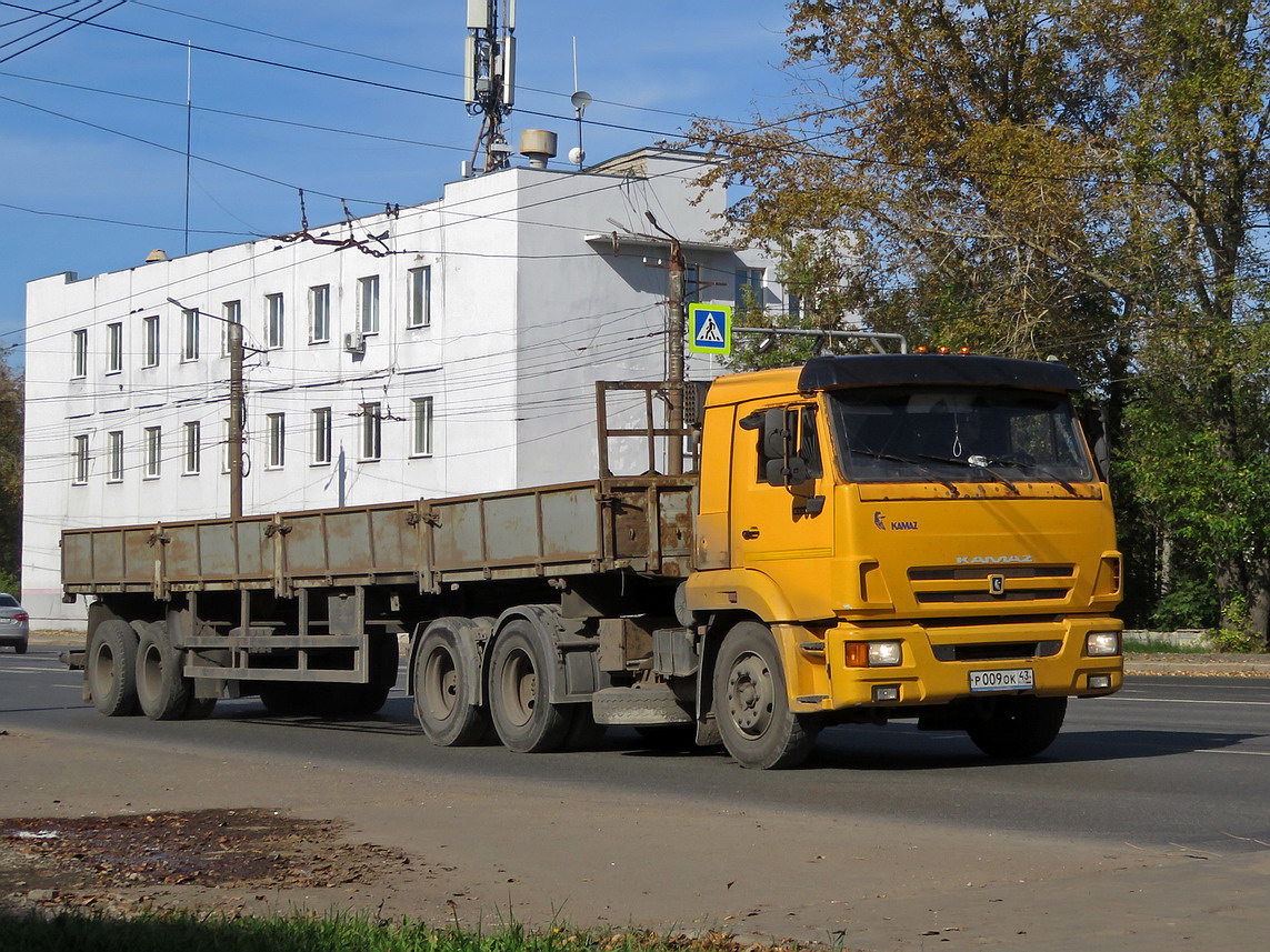 Кировская область, № Р 009 ОК 43 — КамАЗ-65116-N3(78)