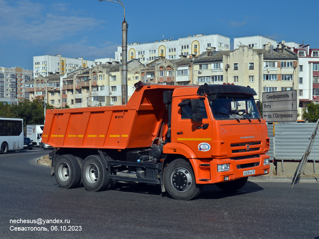 Севастополь, № В 828 АВ 92 — КамАЗ-65115-A5(48)