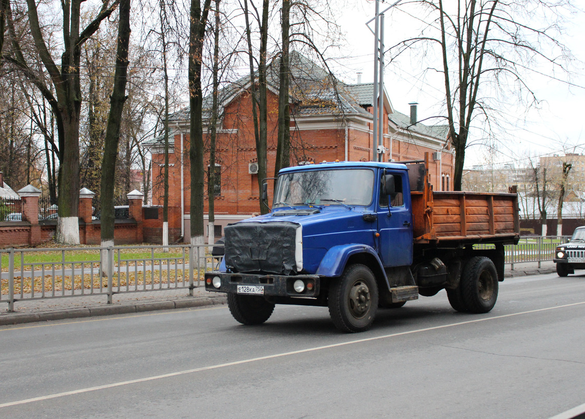 Московская область, № Е 128 КА 750 — ЗИЛ-494560