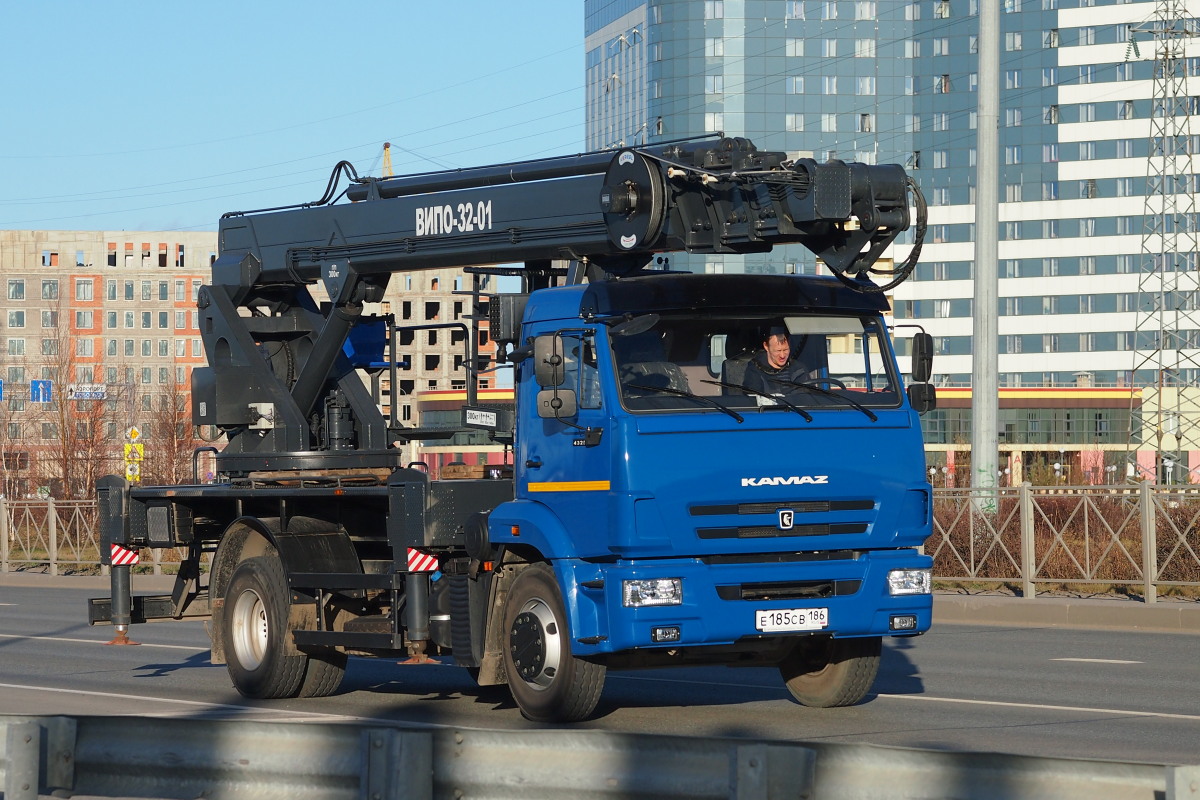 Ханты-Мансийский автоном.округ, № Е 185 СВ 186 — КамАЗ-43253-G5(69)