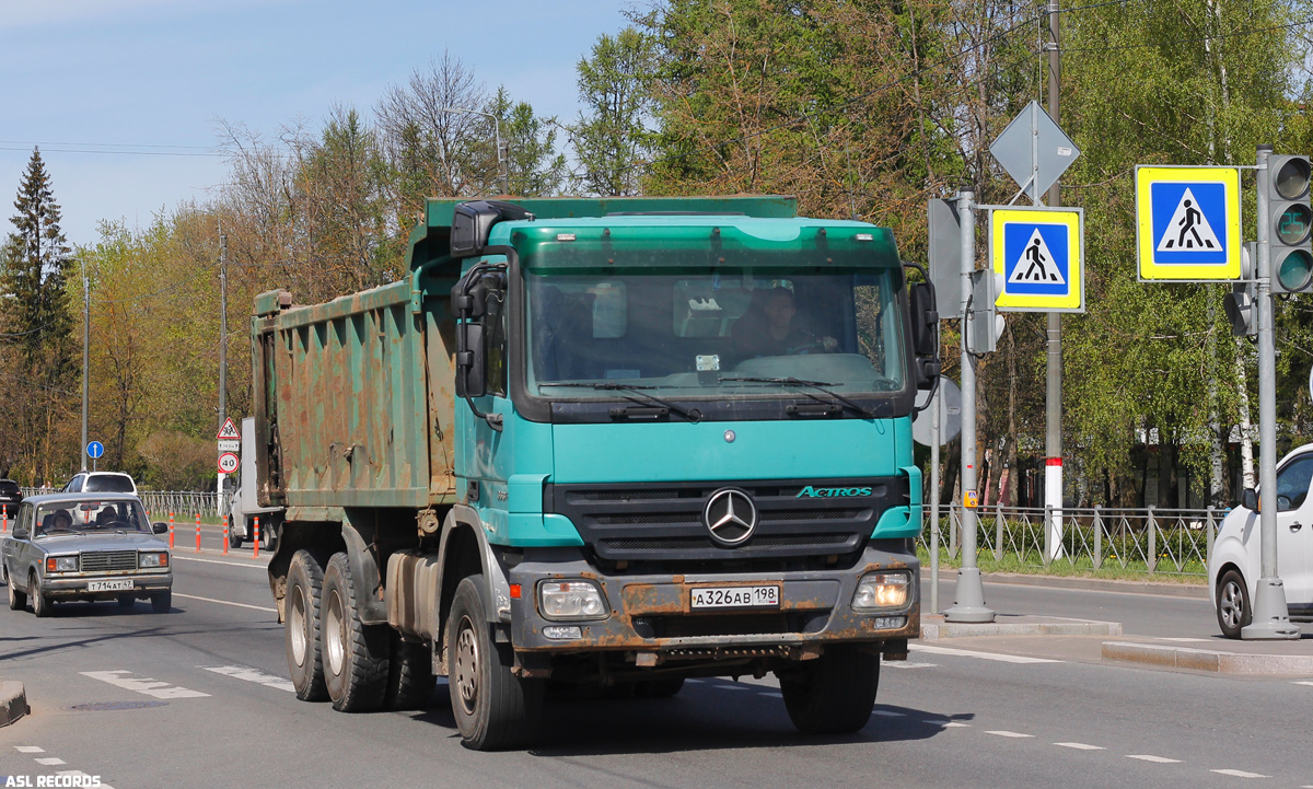 Санкт-Петербург, № А 326 АВ 198 — Mercedes-Benz Actros ('2003) 3336