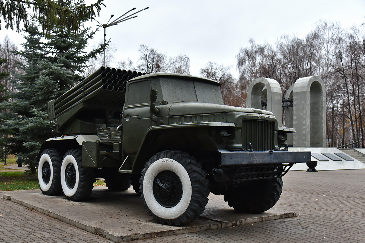 Башкортостан, № (02) Б/Н 0001 — Урал-375Е; Техника на постаментах, памятники (Башкортостан); Транспортные средства без номеров (Башкортостан)