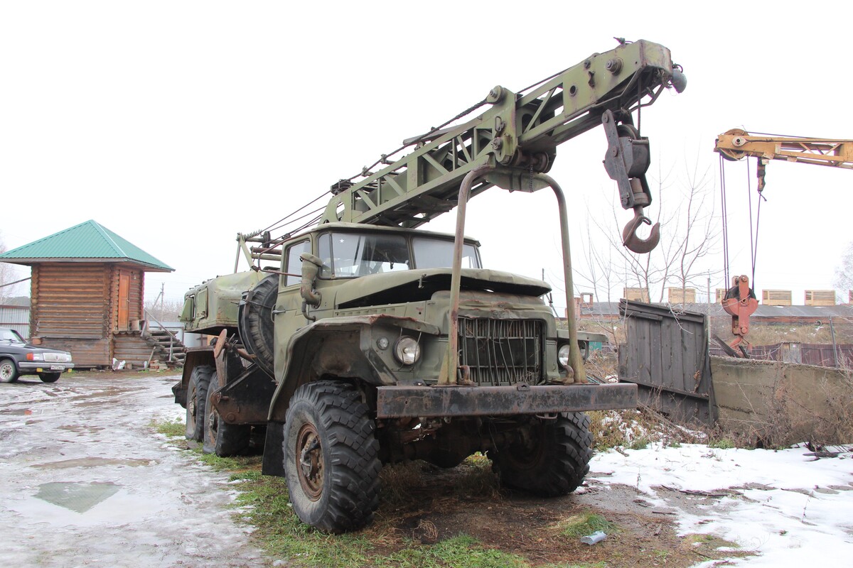 Томская область, № О 195 АА 70 — Урал-375Е