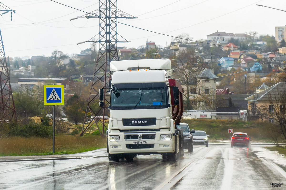 Санкт-Петербург, № Р 095 РК 198 — КамАЗ-5490-S5(87)