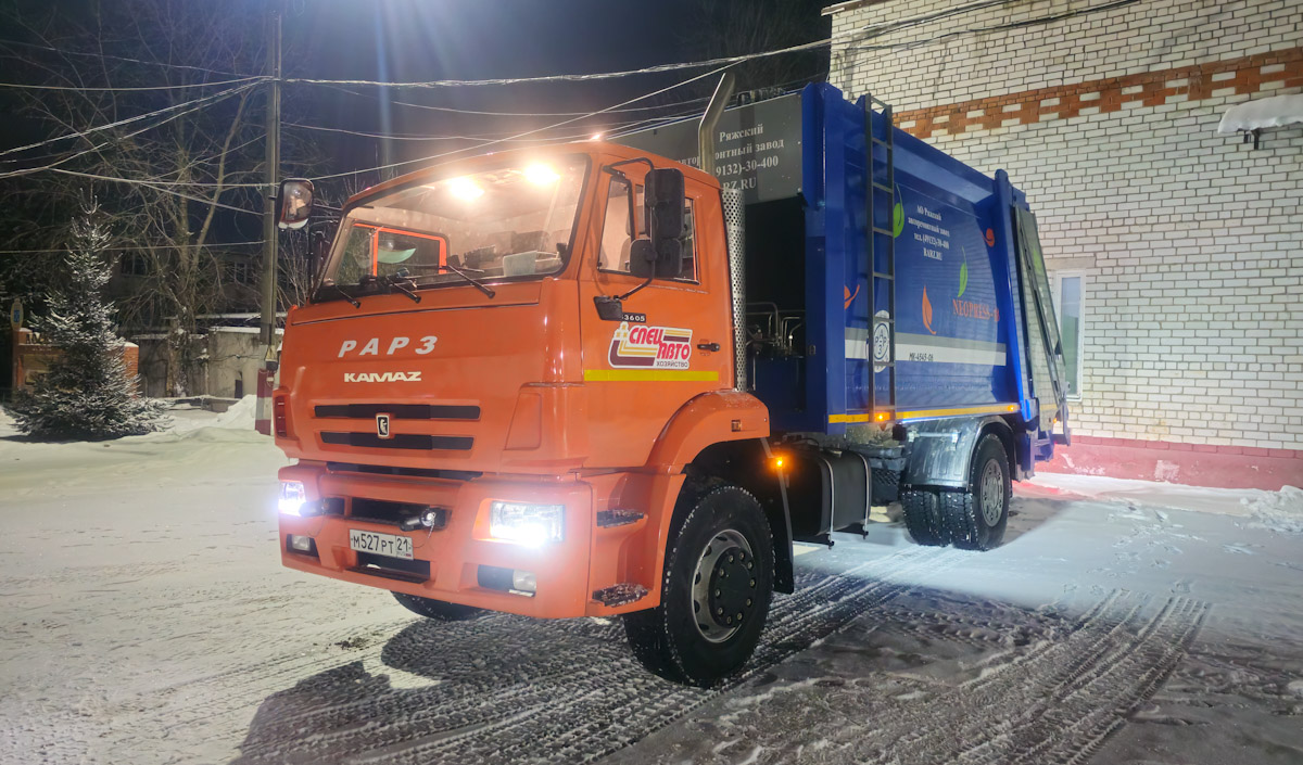 Чувашия, № М 527 РТ 21 — КамАЗ-53605-A5(48)