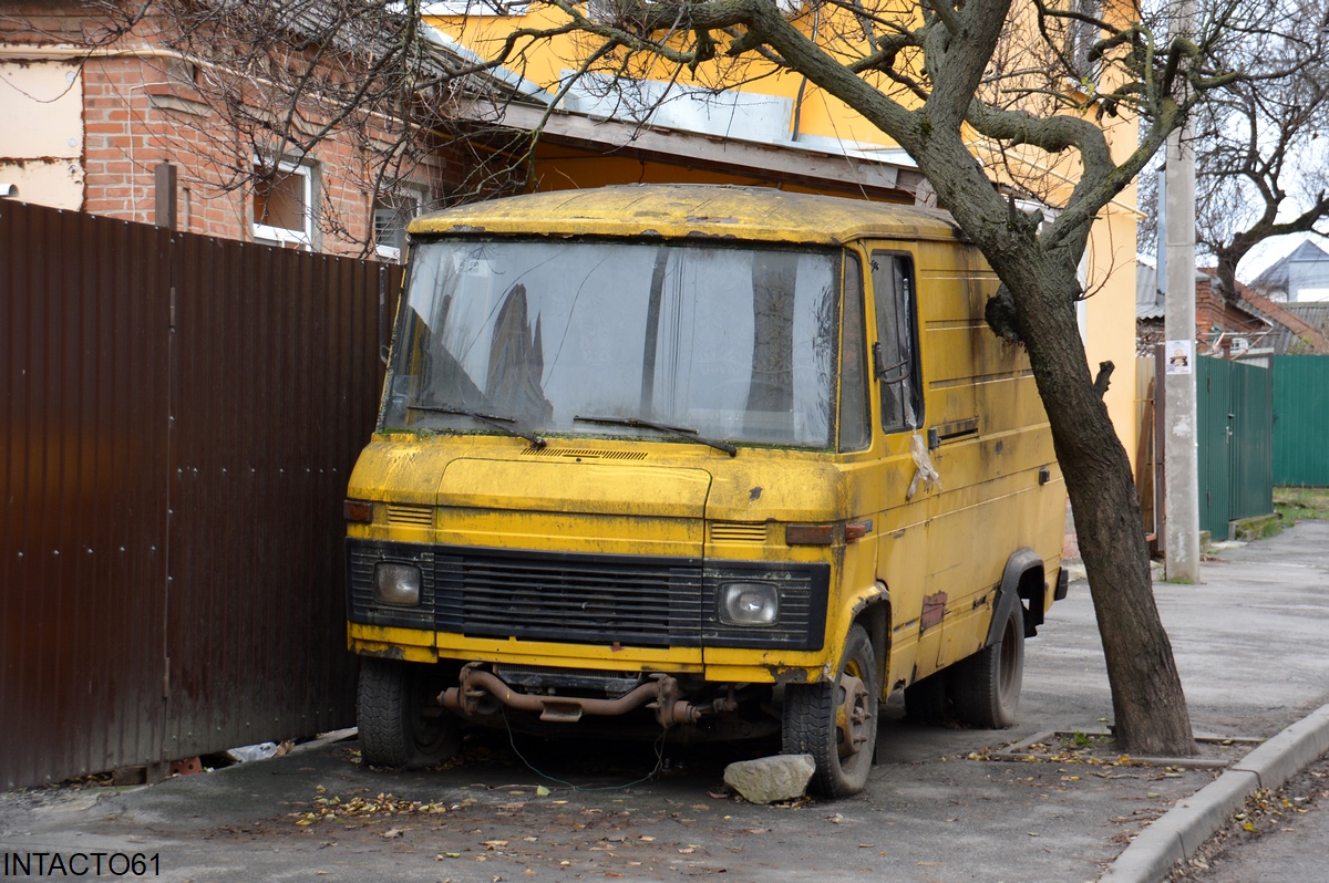 Ростовская область, № Н 705 МС 61 — Mercedes-Benz T2 ('1967) 407