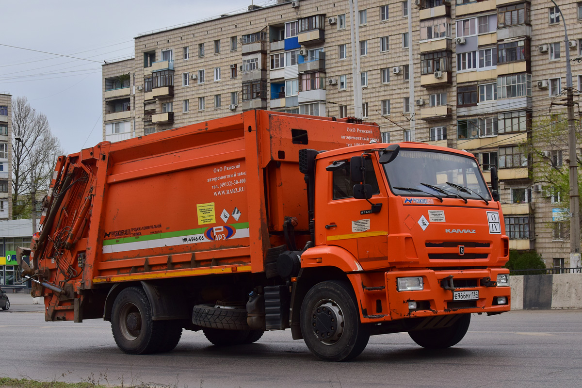 Волгоградская область, № Е 966 МУ 134 — КамАЗ-53605-A5(48)