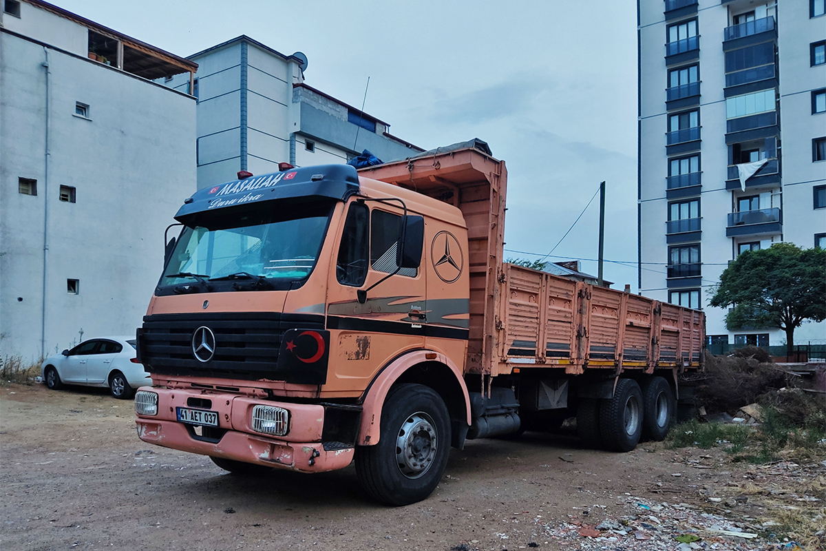Турция, № 41 AET 037 — Mercedes-Benz NG (общ. мод.)