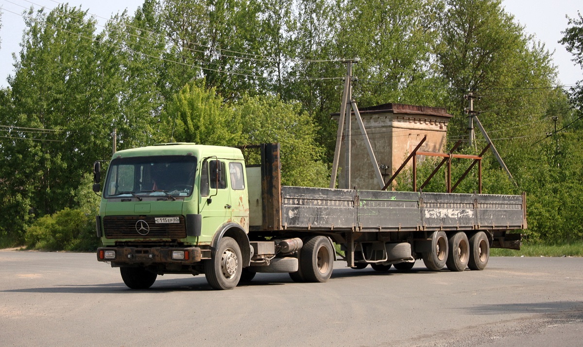 Псковская область, № С 115 ЕР 60 — Mercedes-Benz NG 1222