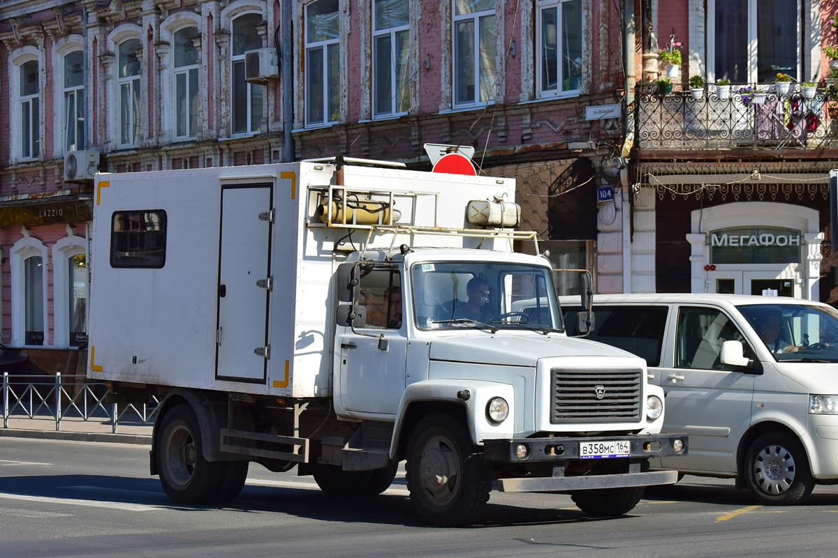 Саратовская область, № В 358 МС 164 — ГАЗ-33098