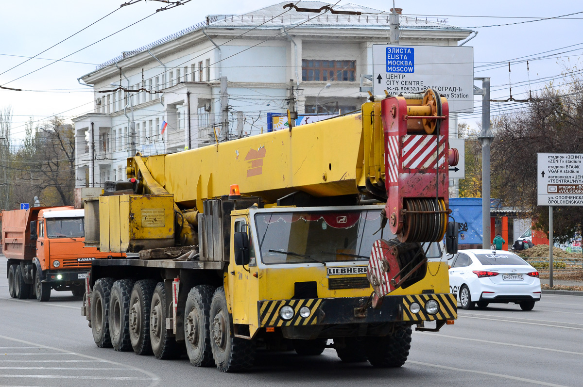 Волгоградская область, № (34) Б/Н 0057 — Liebherr (общая модель); Волгоградская область — Автомобили с нечитаемыми на фото номерами