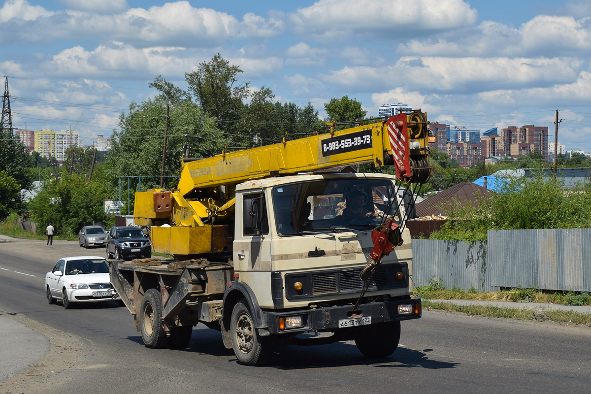 Алтайский край, № А 613 ТХ 122 — МАЗ-5337 [533700]