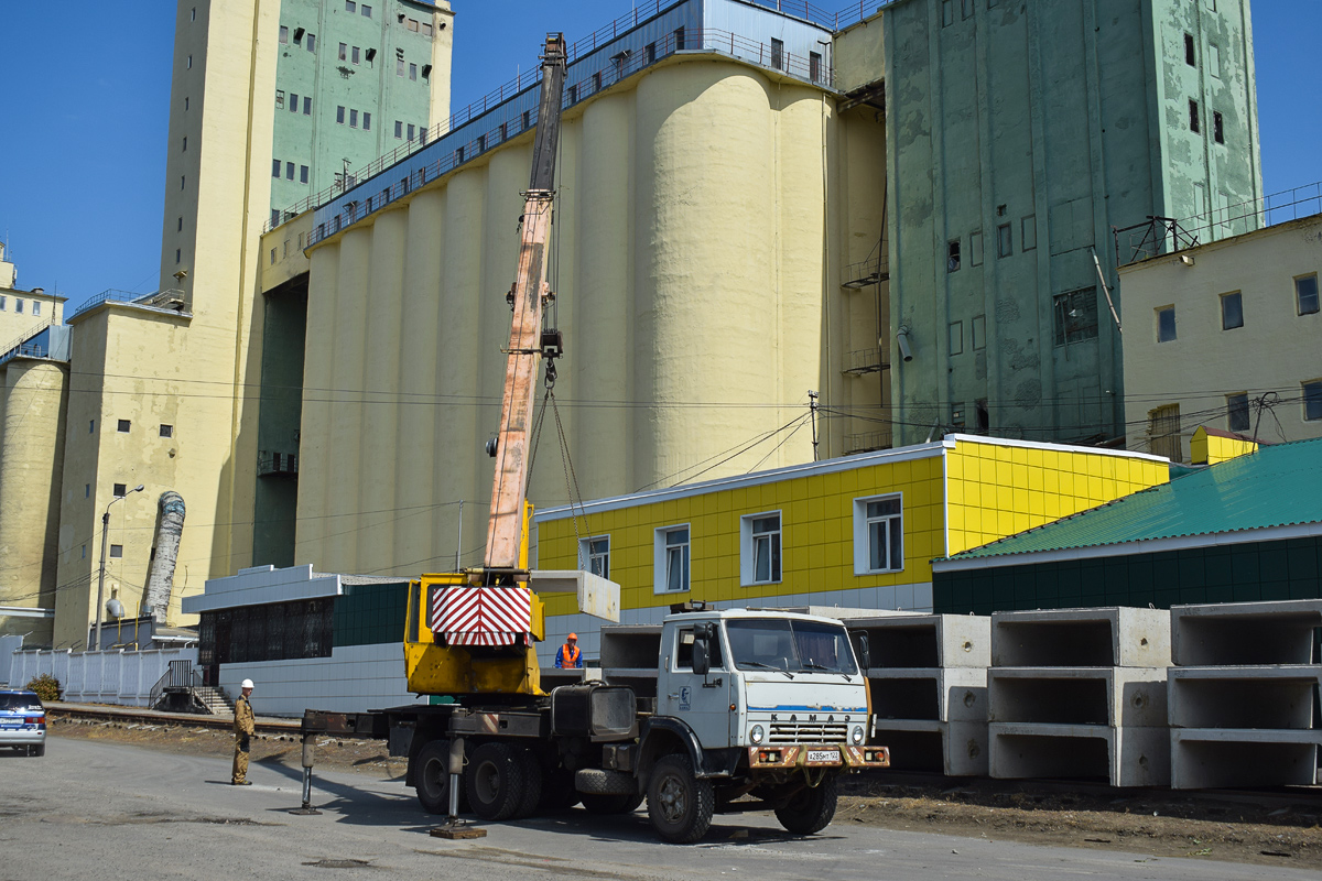 Алтайский край, № А 285 МТ 122 — КамАЗ-53213