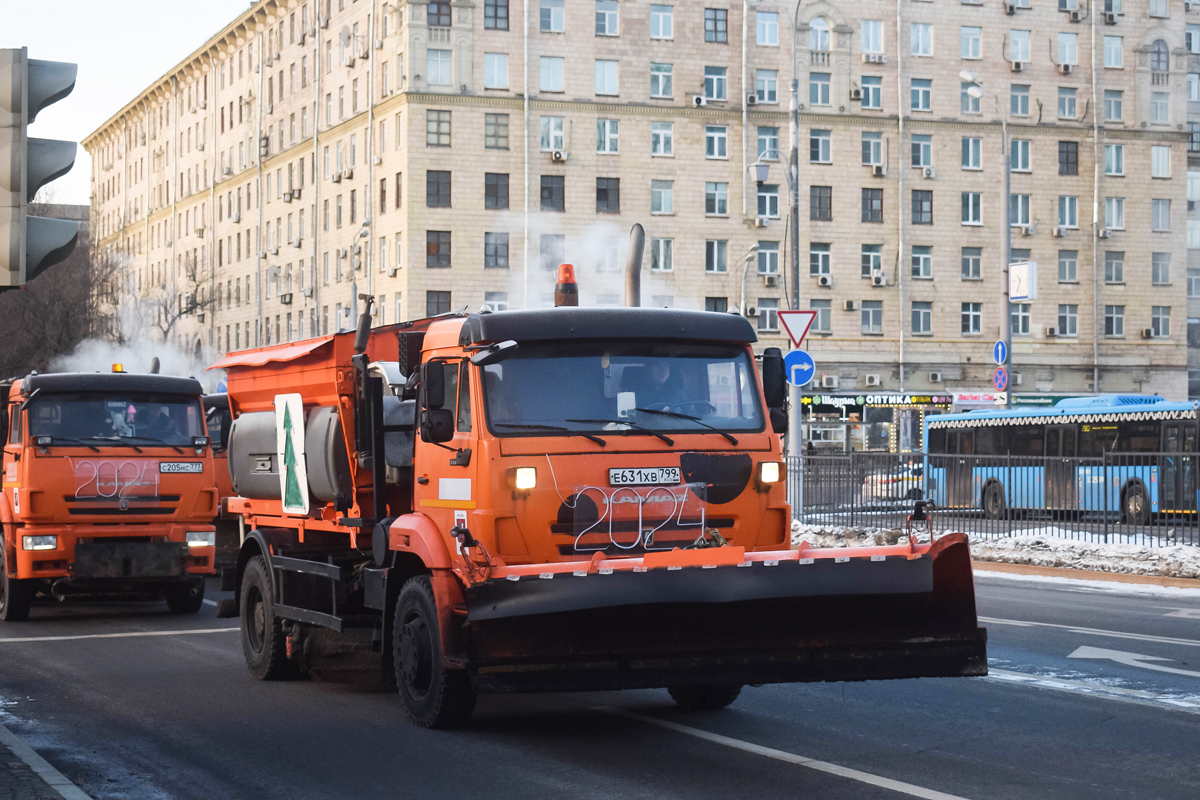 Москва, № Е 631 ХВ 799 — КамАЗ-53605-L4(19)