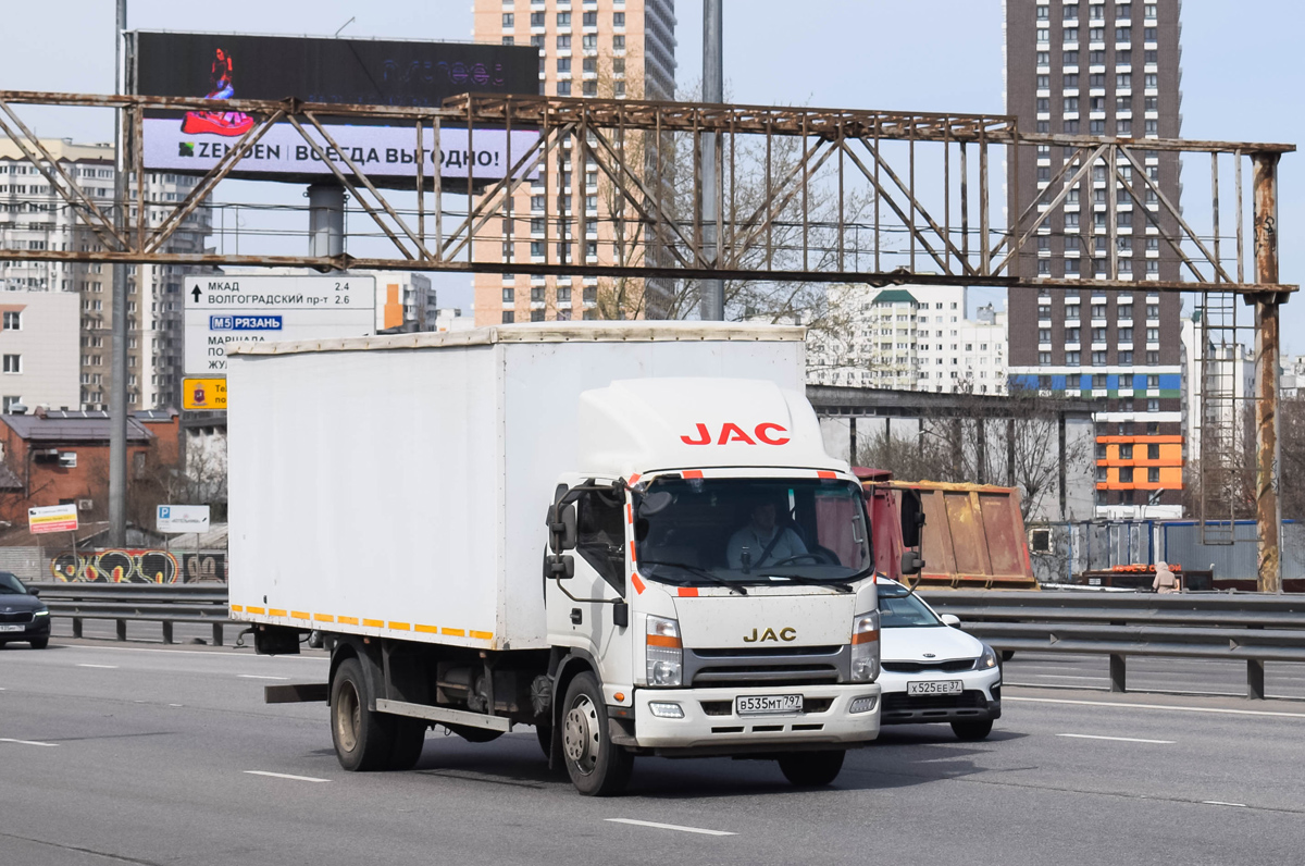 Москва, № В 535 МТ 797 — JAC N120 / N75